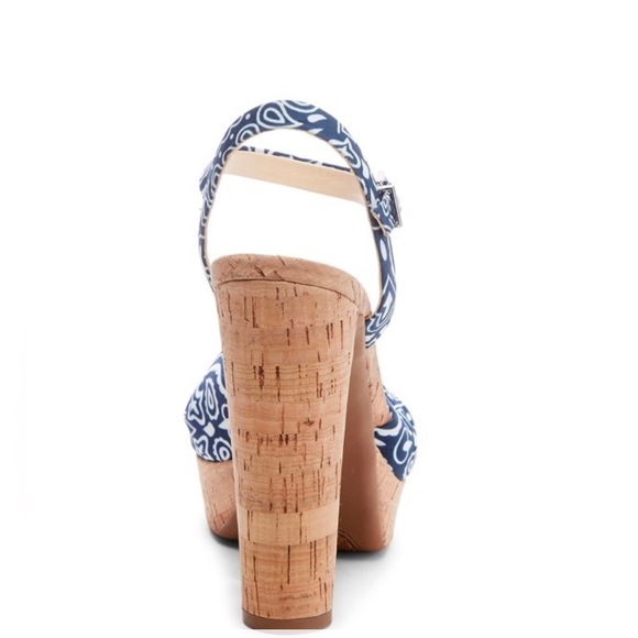 NWB Jessica Simpson Navy Paisley Print Heel - Picture 3 of 10